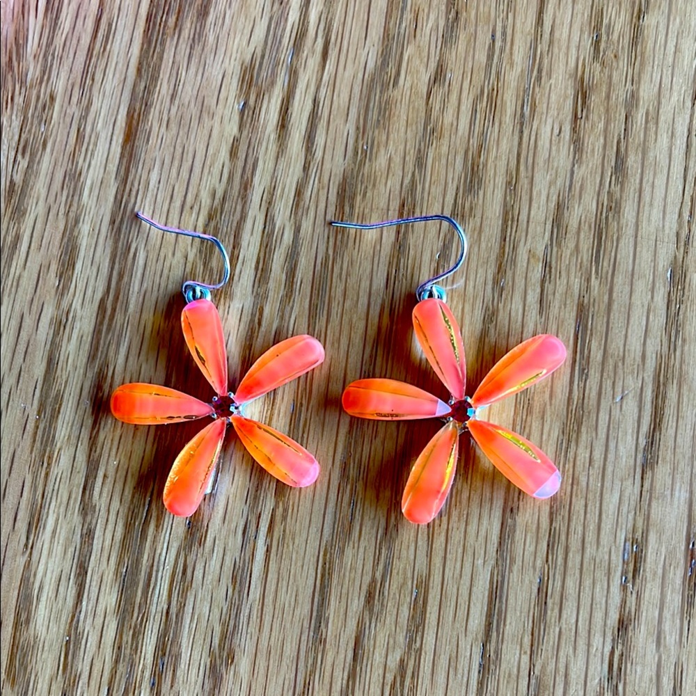Orange floral earrings 🌺